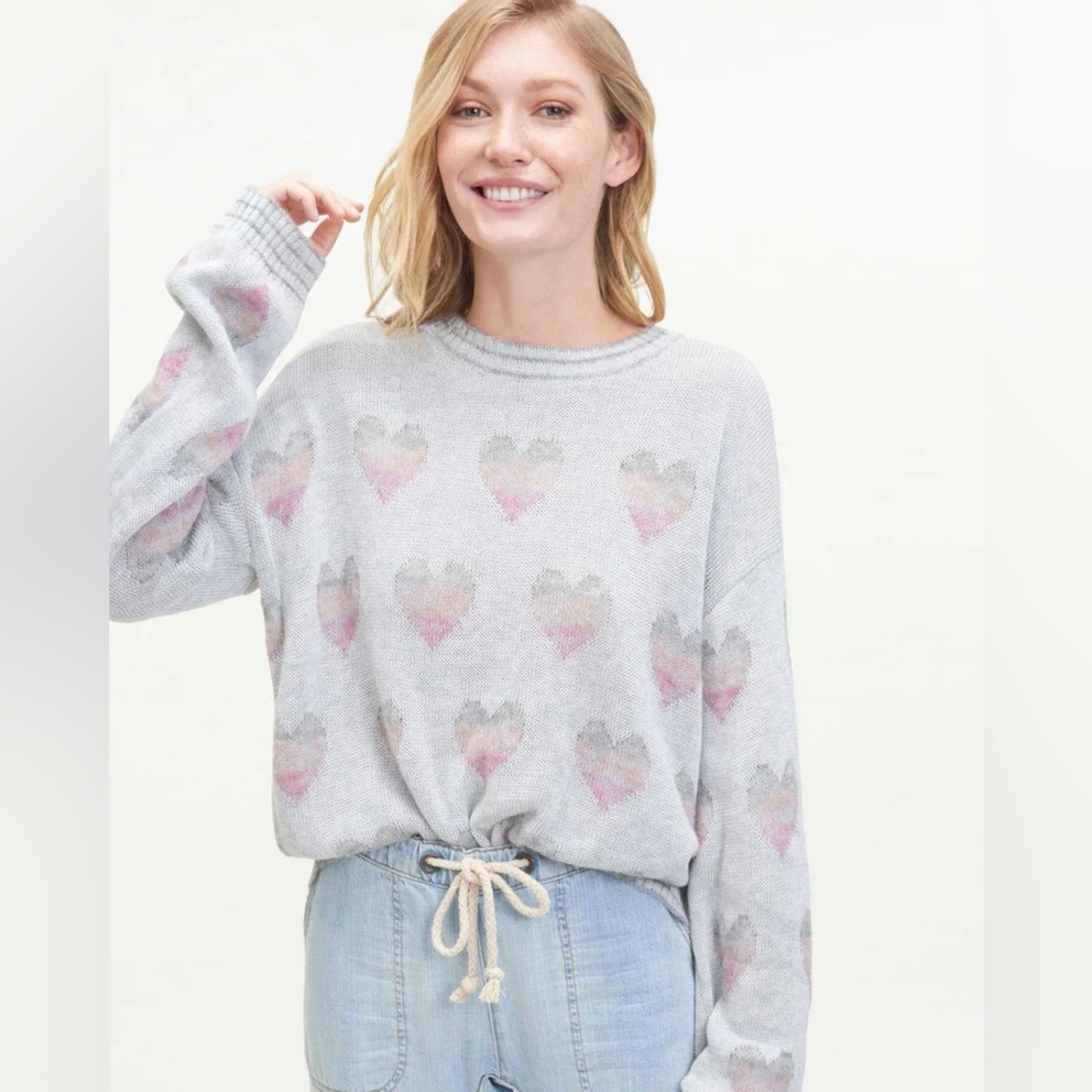 🔥 Splendid Womens Size Medium GRACIE heart sweater gray